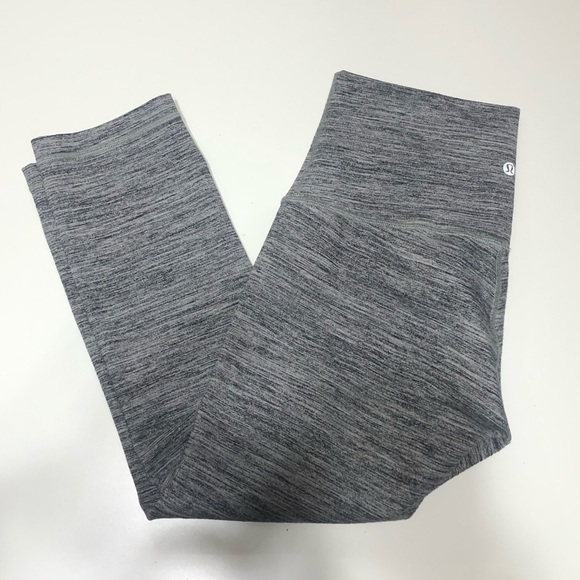 lululemon athletica Pants - Lululemon Cropped Leggings Size 8